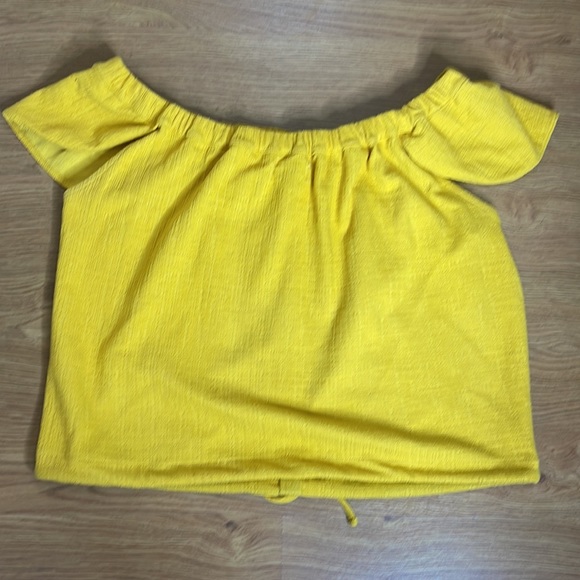 Texture & Thread Size XL Mustard Crop Top Off The Shoulder Blouse With Buttons - Picture 2 of 6